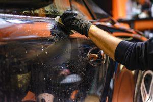 La importancia de mantener limpio el interior del coche - Blog de  Carter-Cash